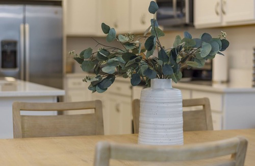Braden River House | Tranquil Vacation Haven in Vibrant Waterside Community