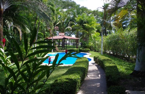 Tambor House | Tranquil Villa with Pool In Gated Beach Community