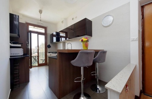 Quartiere XI Portuense Apartment | Trastevere Station 3BR Flat by Flatinrome