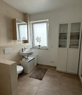 Zulpich Apartment | Traum-Ferienwohnung über 2 Etagen mit Sonnenterasse und Seenähe
