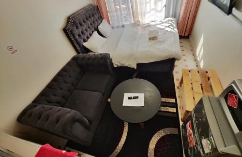 Kidono Apartment | Traveler's Staycation II