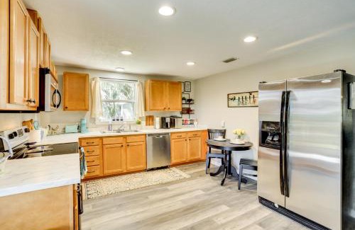 Arcadia House | Traveling Nurses Welcome! Peaceful Home in Arcadia