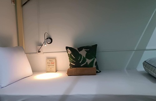 Vinh Hai Hotel | Traveller Inn