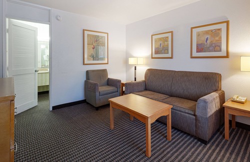 Twin Palms Hotel | Travelodge by Wyndham Palm Springs