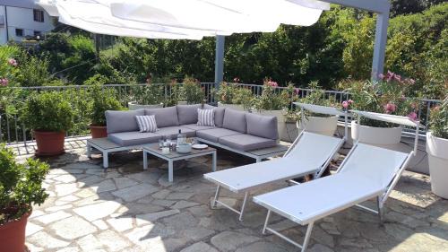 Calozzo House | Tre Terre Panorama - Pianello del Lario by LoveComo