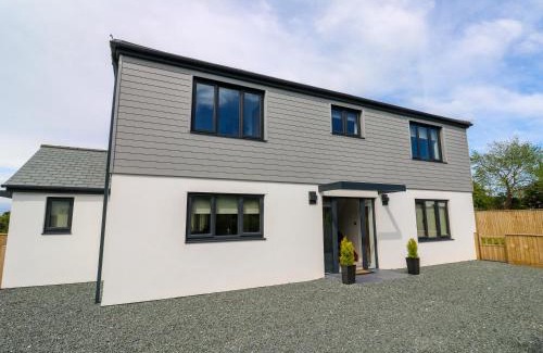 Connor Downs House | Tredarn