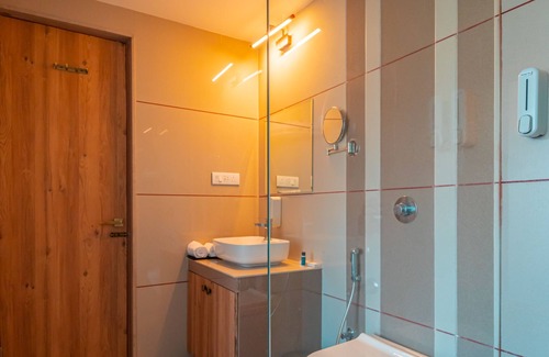 Bedla Hotel | Tree Of Life Vantara Resort And Spa