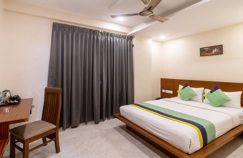 Bengaluru Hotel | Treebo Anjani Fortune Suites