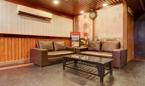 Dehradun Hotel | Treebo Calista, Patel Nagar