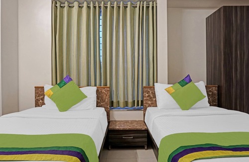 Pune Hotel | Treebo Diamond Residency - DDPK Inn