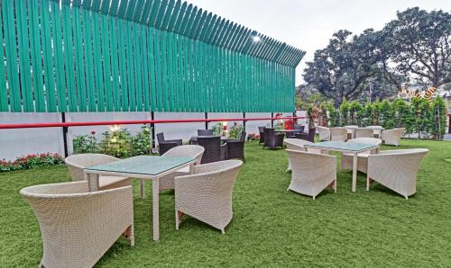 Dehradun Hotel | Treebo Kanopy Greens
