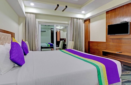 Dehradun Hotel | Treebo Premium Pearl Avenue Banquets And Lawn