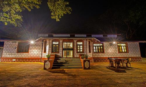 Matheran Hotel | Treebo Shalimar In The Forest