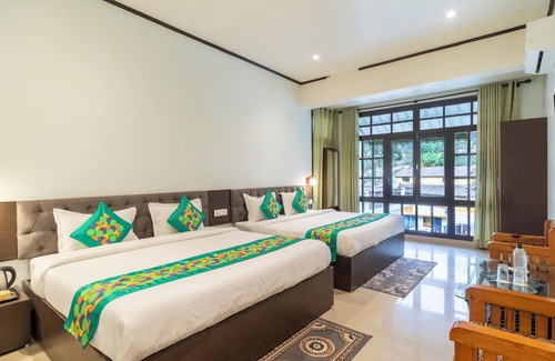 Bhimtal Hotel | Treebo Spring Birds