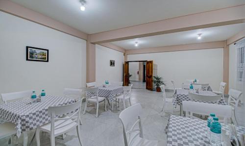 Shillong Hotel | Treebo Staying Center