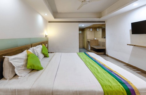 Ahmedabad Hotel | Treebo Trend Cambay Sapphire