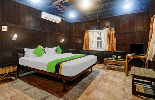 Chowara Hotel | Treebo Trend God's Own Country Ayurveda Resorts