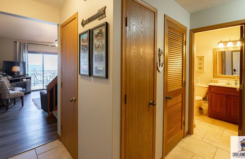 Indian Point Condo | Treehouse 6-6