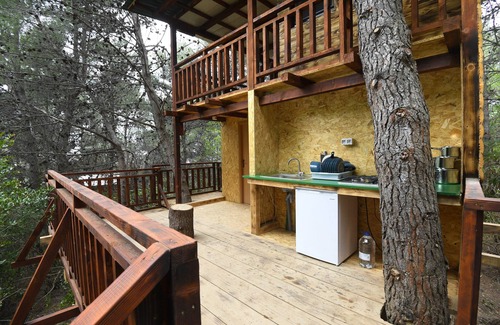 Razanac RV Rental | TreeHouses Ljubač Glamping Robinson