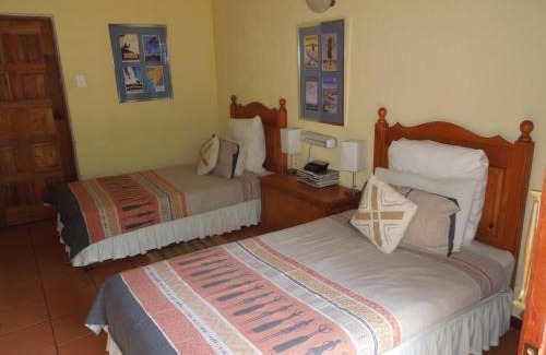 Komatipoort House | Trees Too Guest Lodge