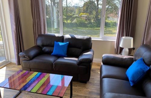 Goldsithney House | Tregarthen Cottage