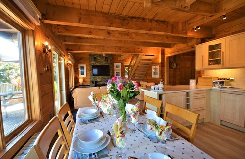 Little Petherick House | Trelowen - Three Bedroom House, Sleeps 6