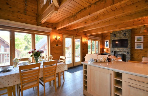 Little Petherick House | Trelowen - Three Bedroom House, Sleeps 6