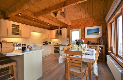 Little Petherick House | Trelowen - Three Bedroom House, Sleeps 6
