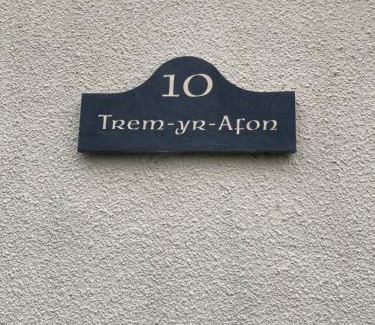 Felinfach House | Trem-yr-Afon