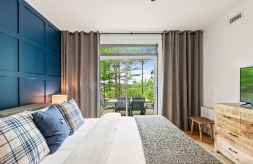 Tremblant-Les-Eaux Apartment | Tremblant Prestige - Les Eaux 235-1