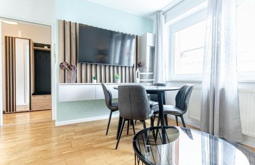 Favoriten Apartment | Trendy - Modern 1BR & 1LR Apartment in Vienna Center