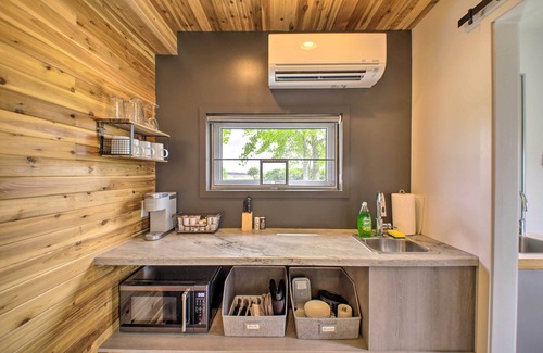 Saint Marys Allen County Apartment | Trendy New Haven Studio: 10 Mi to Fort Wayne!