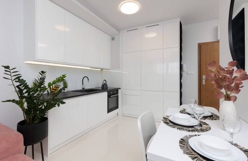 Wlochy Apartment | Trendy Warsaw Apartment by Renters