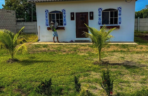 Playa Las Hojas Villa | Tres Cielos Cabanas