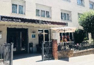Les Tres Torres Hotel | Tres Torres Atiram Hotel