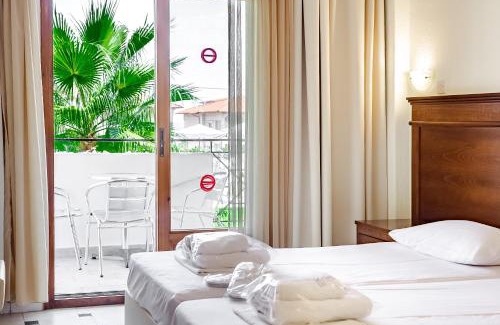 Haniotis Hotel | Tresor Sousouras