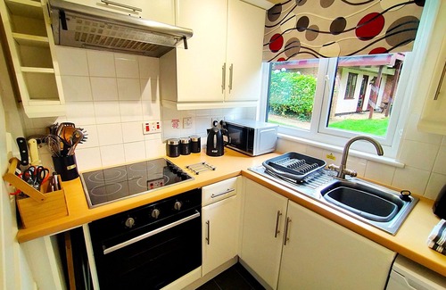 Hayle House | Trevithick Cottage Sleeps 6, Dog Friendly, Parking