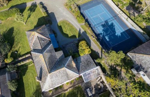 Holywell House | Trevornick Farm House