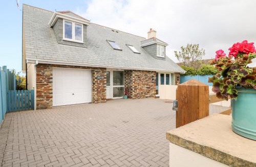Crantock House | Trevose House