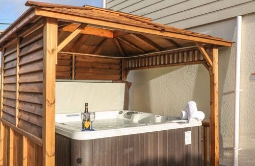 Mullion House | TREWENNA, pet friendly, with pool in Mullion