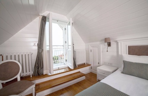Adalar Hotel | Triada Hotel Buyukada
