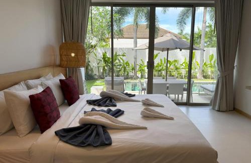 Choeng Thale Villa | Trichada Tropical pool villa by Lofty