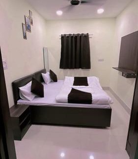 Agra House | Tridev Hotel