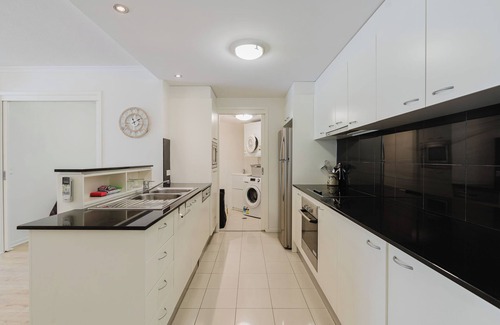 Surfers Paradise Apartment | Trilogy Surfers Paradise