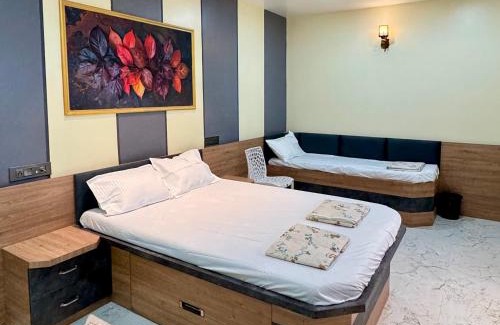 Aundha Nagnath Cabin | Trinetra Yatri Niwas