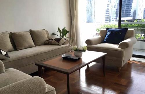 Silom Apartment | Trinity City View 3BR Spacious Family Silom