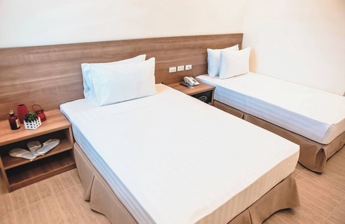 Legazpi Hotel | Trip Inn Near Airport or City Center