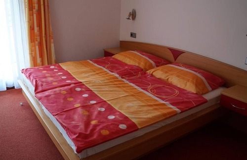 Sankt Primus Cottage | Triple room - Pension Hribernig