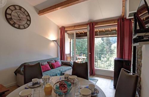 Chalmazel-Jeansagniere Apartment | Triplex cosy avec sauna et wifi à Chalmazel - FR-1-496-338
