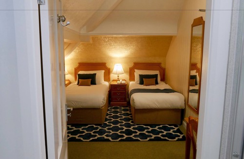 Trafford Hotel | Trivelles Belforte Hotel